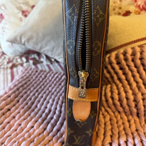 Louis Vuitton briefcase - Picture 8 of 16